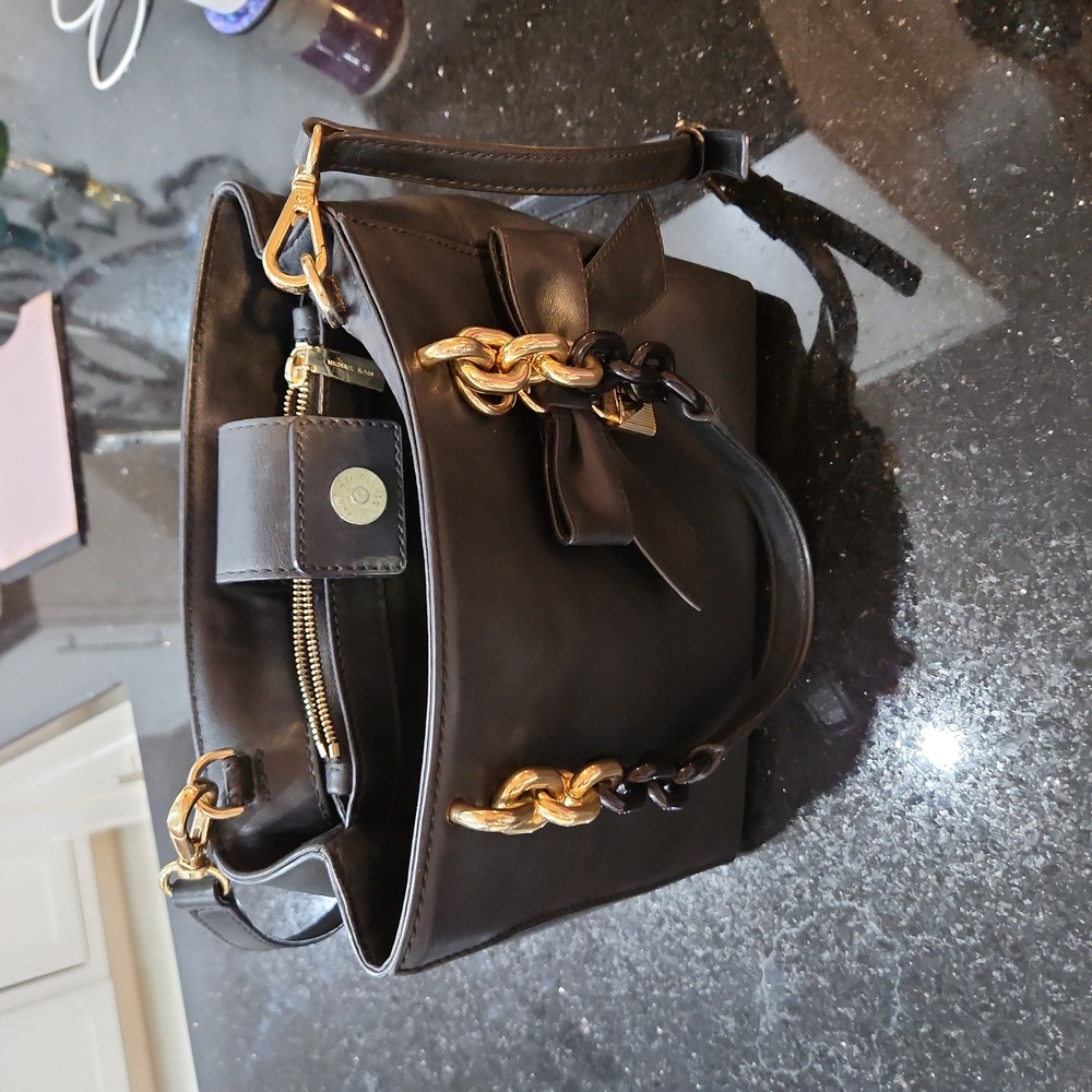 Michael Kors CYNTHIA SMALL NORTH SOUTH CONVERTIBLE SATCHEL black leather